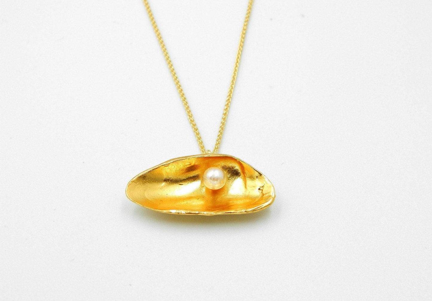 Nature Inspired Pearl Necklace, Mussel Shell Pendant (Gold Plated