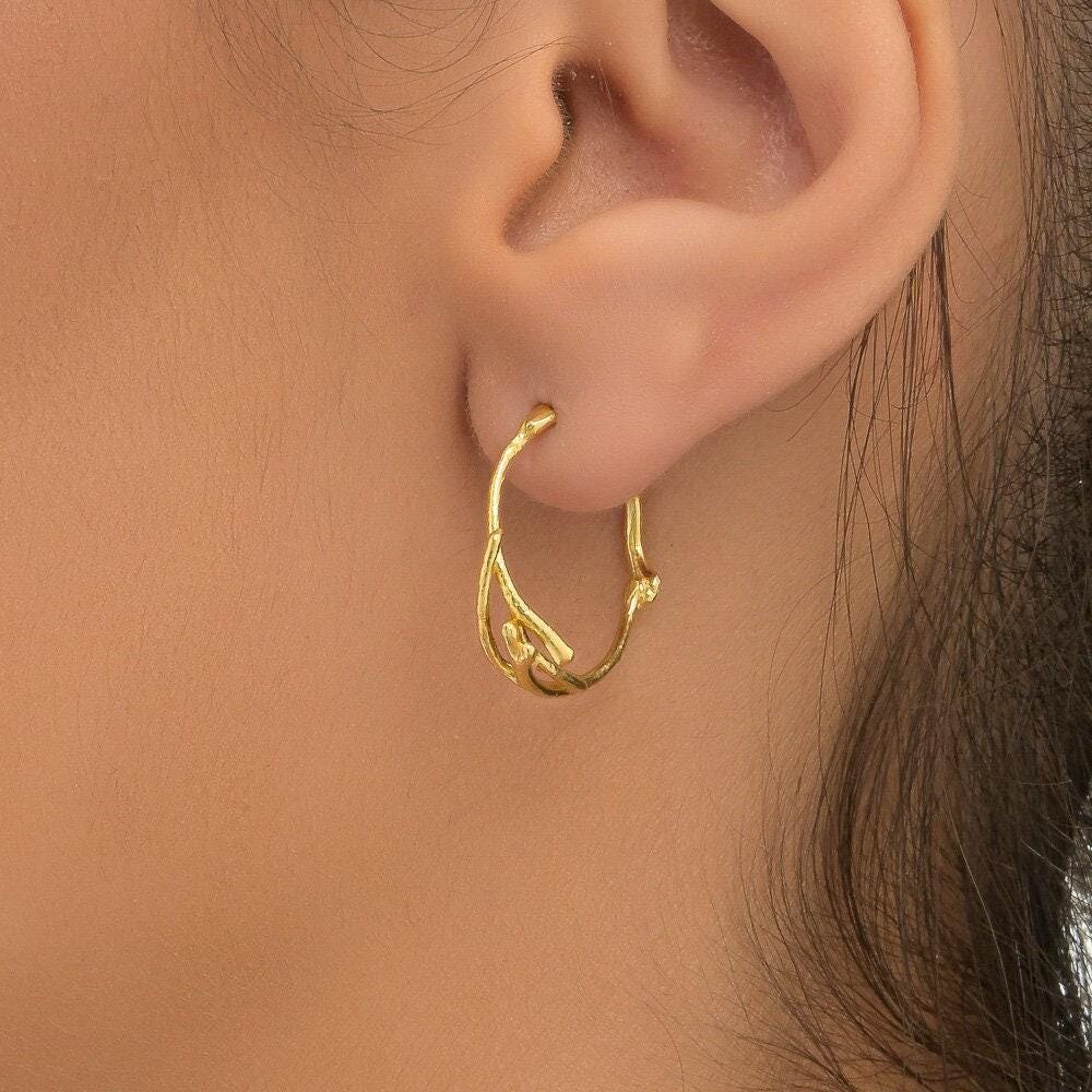 Jasmine Hoop Earrings: Nature-Inspired Twig Shape - Solid Gold